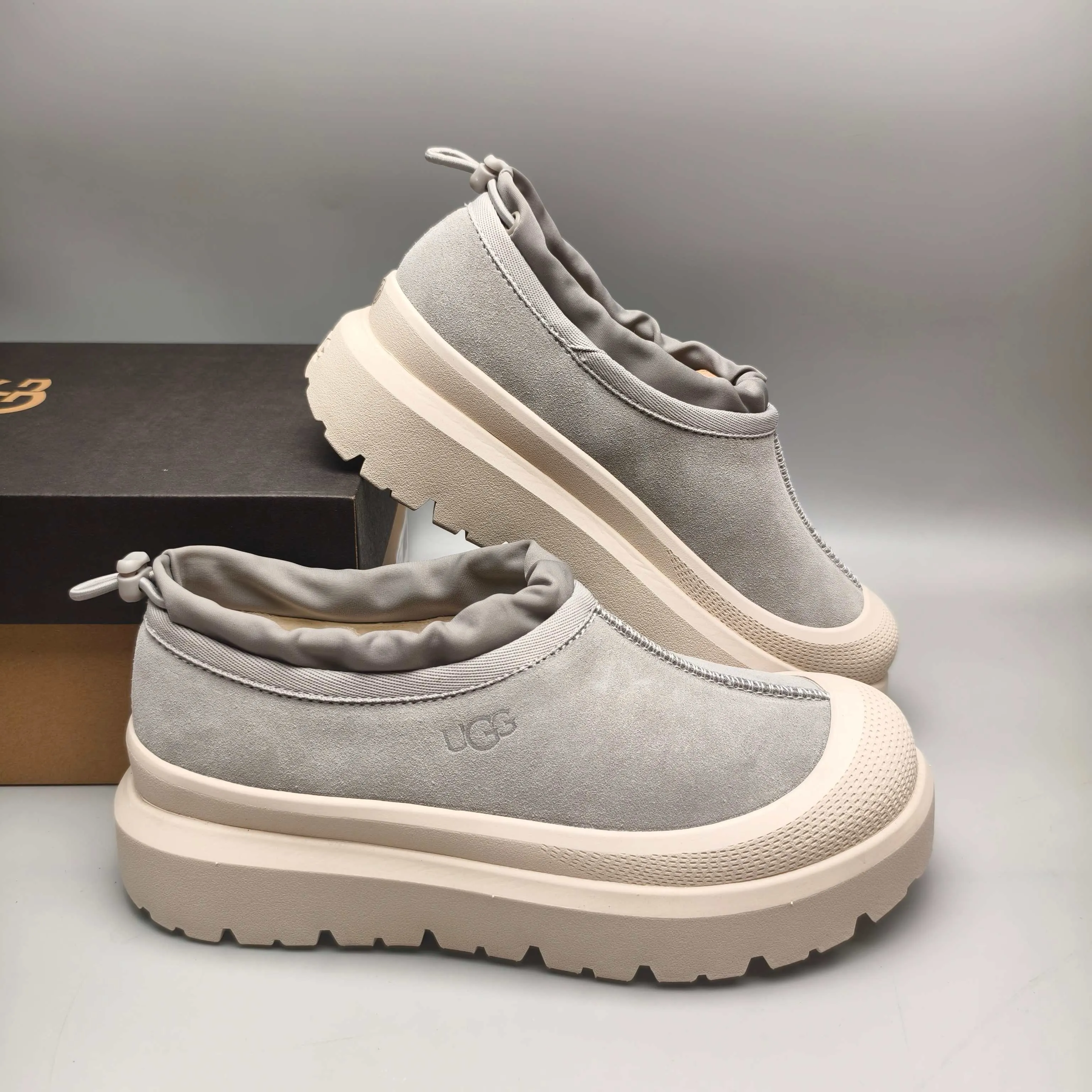 💰520 UGG sheepskin all-in-one snow boots 4096 slip-on casual trendy Wang Yibo men's and women's shoes Color: white red black blue yellow light gray dark gray green Matching sizes: 35-45
